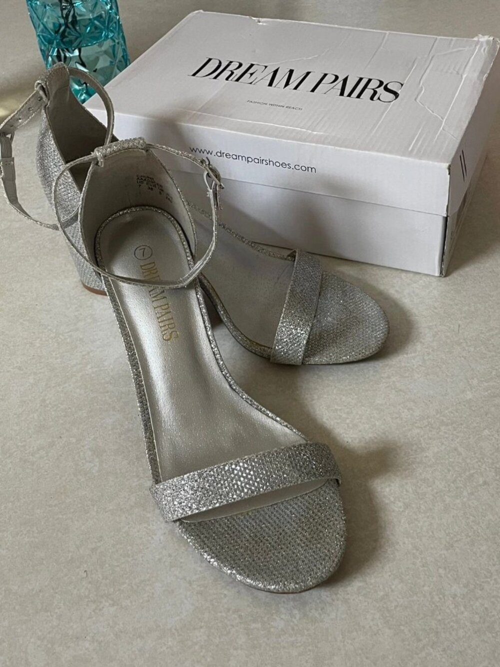 Dream Pairs Sparkly Silver Heels Size 7